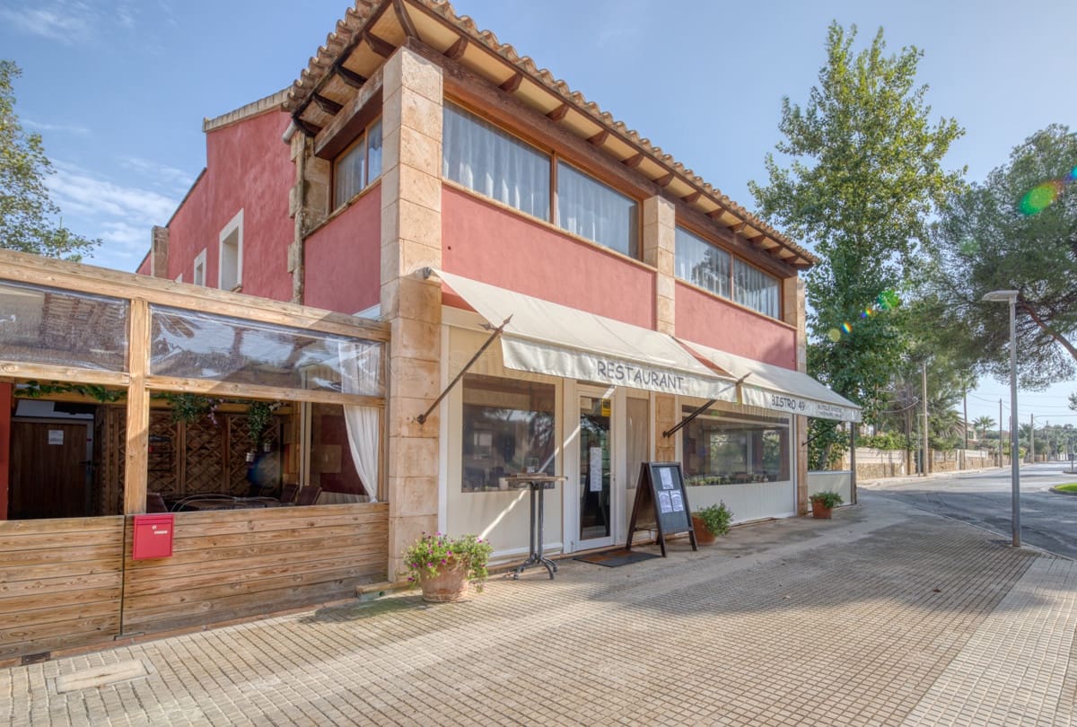 3 soveværelse Villa til salg i El Toro / Port Adriano - € 1.650.000 (Ref: 9002569)