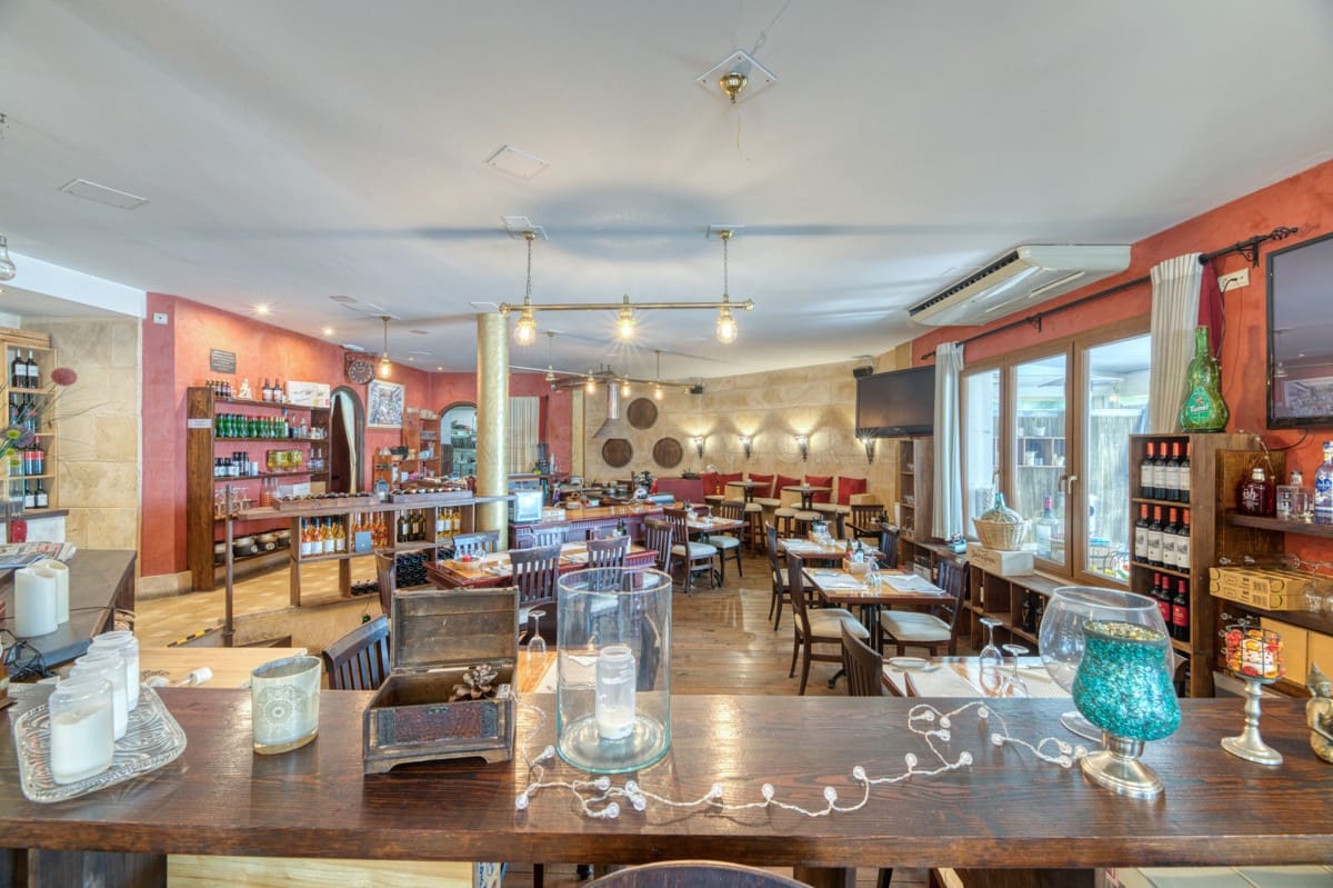 3 soveværelse Villa til salg i El Toro / Port Adriano - € 1.650.000 (Ref: 9002569)