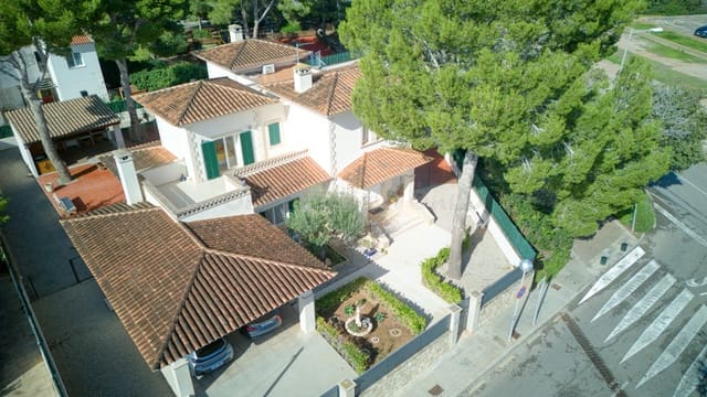 4 Zimmer Villa zu verkaufen in El Toro / Port Adriano, Calvià - 1.895.000 € (Ref: 9002570)