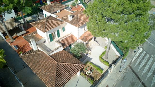 4 Zimmer Villa zu verkaufen in El Toro / Port Adriano, Calvià - 1.895.000 € (Ref: 9002570)