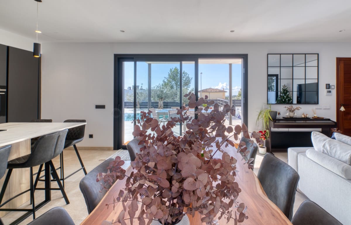 4 sovrum Villa till salu i Marratxi med pool - 1 720 000 € (Ref: 9002584)