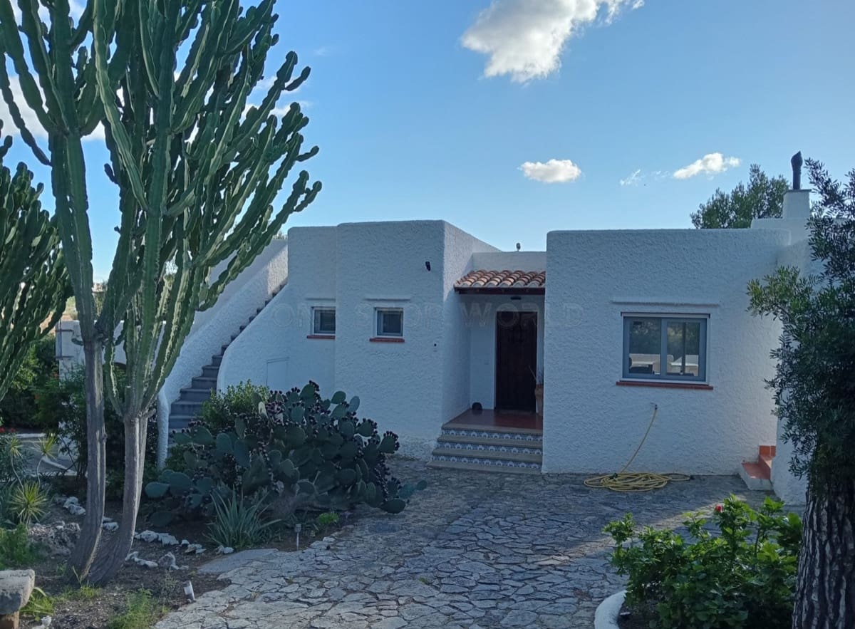 2 makuuhuone Huvila myytävänä paikassa Santa Ponsa - 899 000 € (Ref: 9002594)