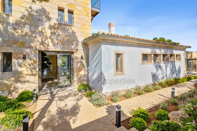4 bedroom Villa for sale in Sol de Mallorca, Calvià with pool garage - € 3,790,000 (Ref: 9002598)