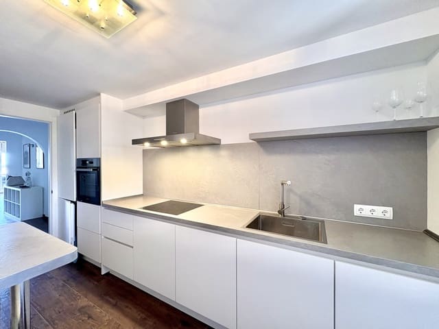 2 bedroom Flat for sale in El Toro / Port Adriano, Calvià - € 1,195,000 (Ref: 9024043)