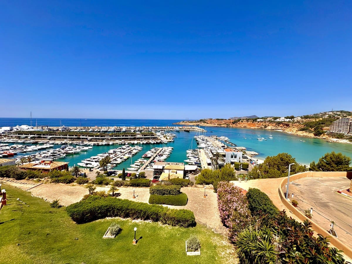 2 soveværelse Lejlighed til salg i El Toro / Port Adriano - € 1.195.000 (Ref: 9024043)