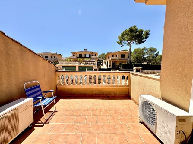 4 soveværelse Byhus til salg i Palmanova, Calvià - € 850.000 (Ref: 9028378)