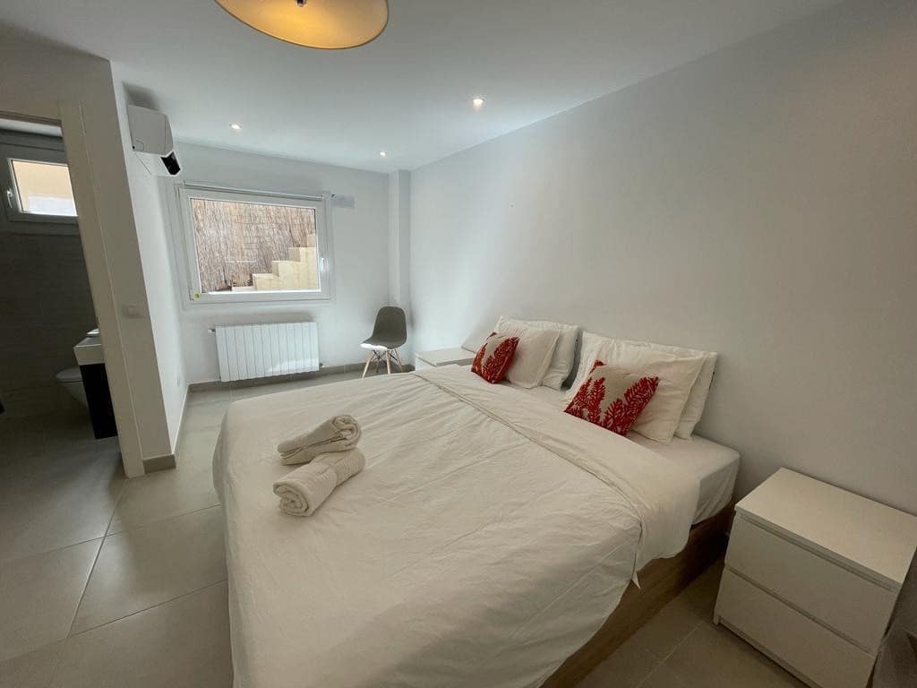 4 slaapkamer Huis te huur in Costa d'en Blanes met zwembad - € 4.000 (Ref: 9036060)