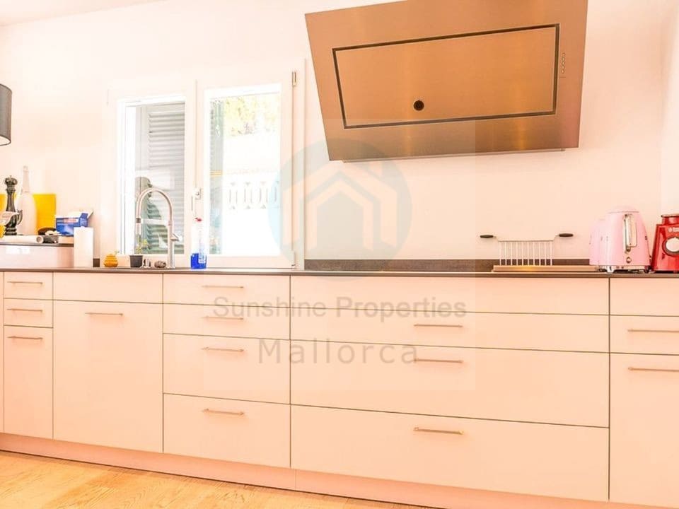 4 soveværelse Byhus til salg i El Toro / Port Adriano med swimmingpool garage - € 1.385.000 (Ref: 9057216)