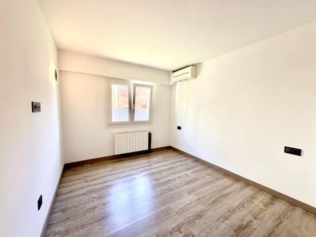 4 soveværelse Byhus til leje i El Toro / Port Adriano, Calvià - € 4.000 (Ref: 9077463)