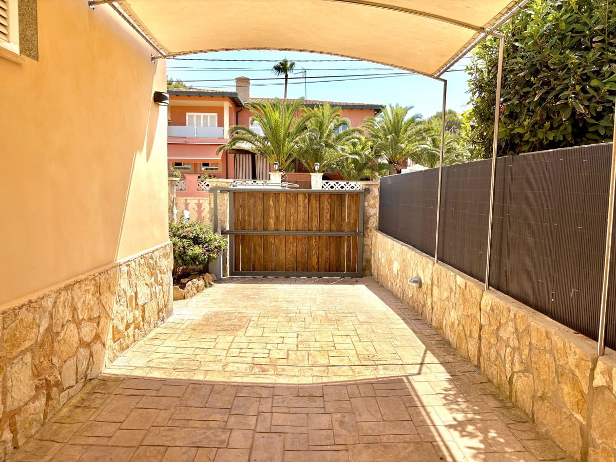 4 soverom Hus til leie i El Toro / Port Adriano - € 4 000 (Ref: 9077463)