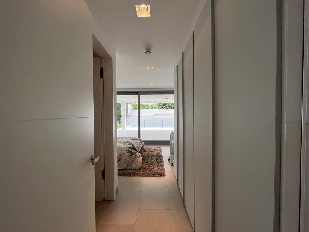 3 soveværelse Villa til salg i Santa Ponsa - € 5.900.000 (Ref: 9129246)