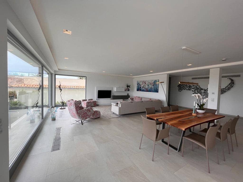 3 soveværelse Villa til salg i Santa Ponsa - € 5.900.000 (Ref: 9129246)