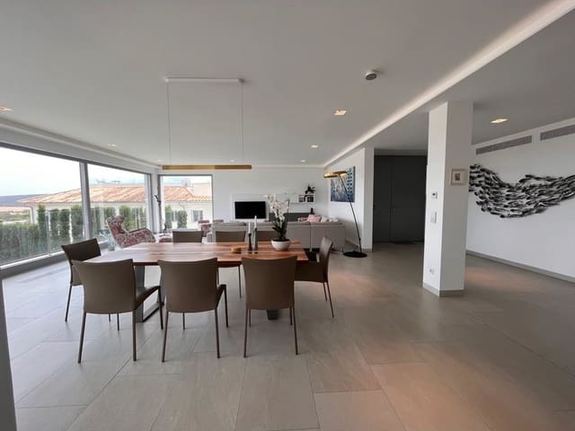 Chalet de 3 habitaciones en Santa Ponsa, Calvià en venta - 5.900.000 € (Ref: 9129246)