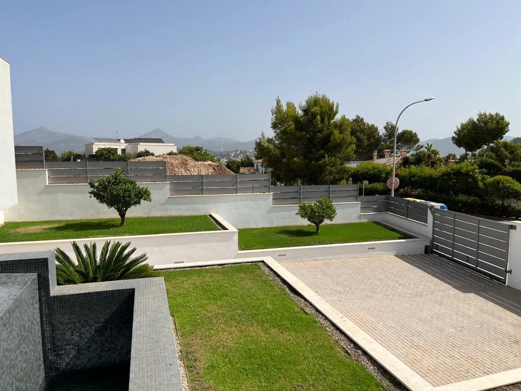 3 soveværelse Villa til salg i Santa Ponsa - € 5.900.000 (Ref: 9129246)