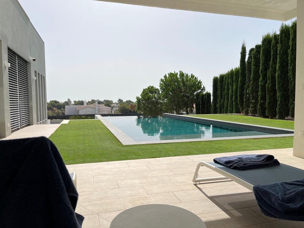 3 soveværelse Villa til salg i Santa Ponsa - € 5.900.000 (Ref: 9129246)