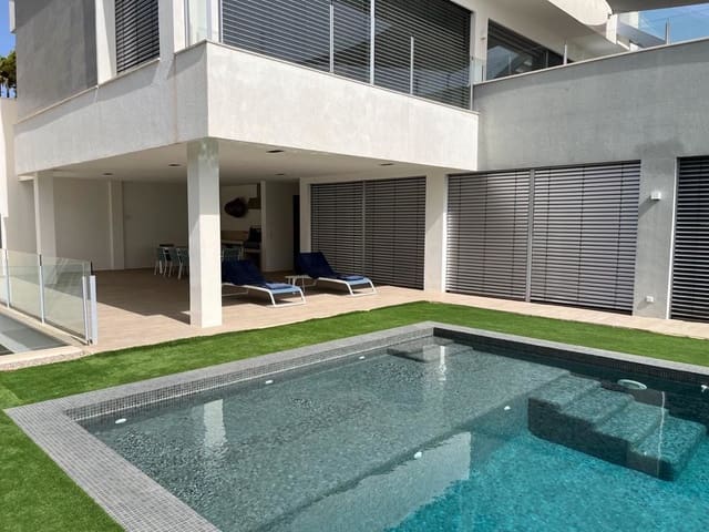 3 slaapkamer Villa te koop in Santa Ponsa, Calvià - € 5.900.000 (Ref: 9129246)