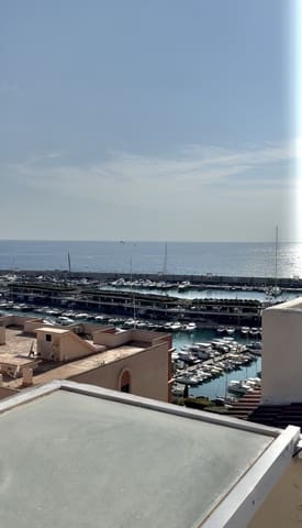 Penthouse til leje i El Toro / Port Adriano, Calvià - € 1.800 (Ref: 9161979)