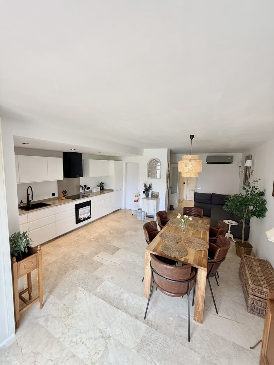 2 soveværelse Lejlighed til salg i El Toro / Port Adriano - € 750.000 (Ref: 9199797)