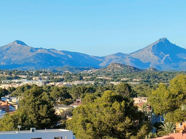 5 bedroom Villa for sale in El Toro / Port Adriano, Calvià - € 1,400,000 (Ref: 9199937)