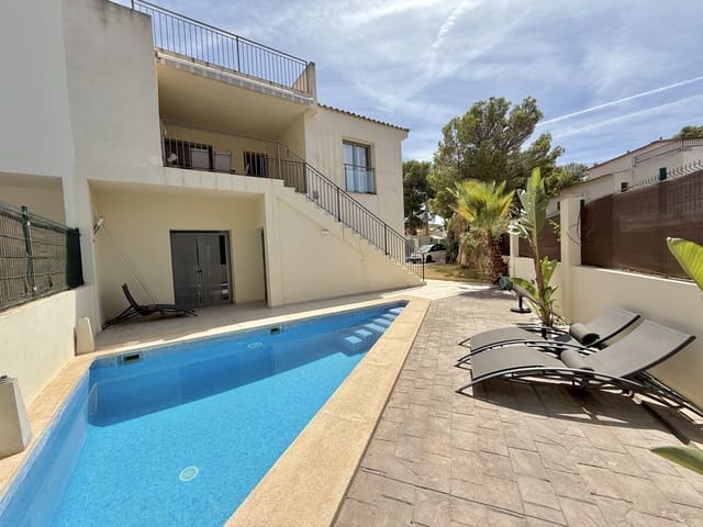 4 bedroom Flat for sale in El Toro / Port Adriano, Calvià - € 685,000 (Ref: 9202044)