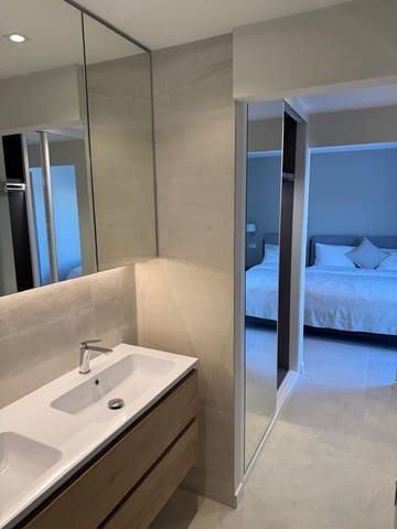 2 sypialnia Mieszkanie na sprzedaż w Puerto Portals, Calvià - 1 060 000 € (Ref: 9352817)