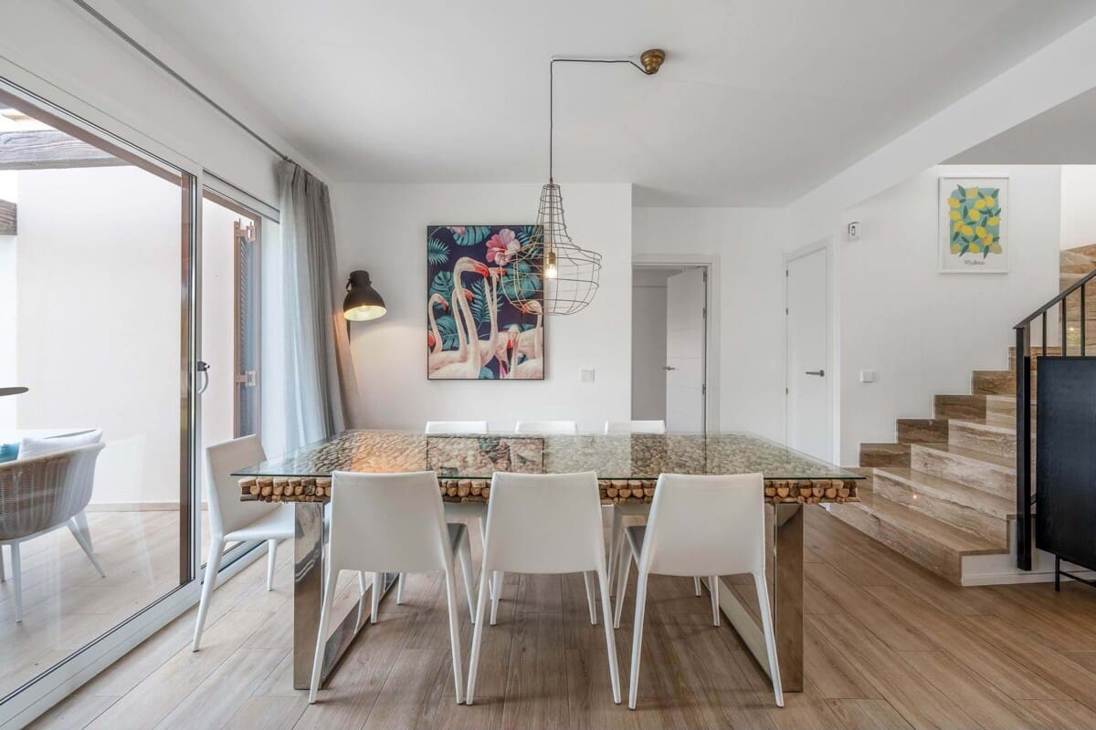 3 sypialnia Willa na sprzedaż w Santa Ponsa - 1 395 000 € (Ref: 9352818)