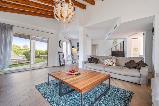 3 sypialnia Willa na sprzedaż w Santa Ponsa, Calvià - 1 395 000 € (Ref: 9352818)