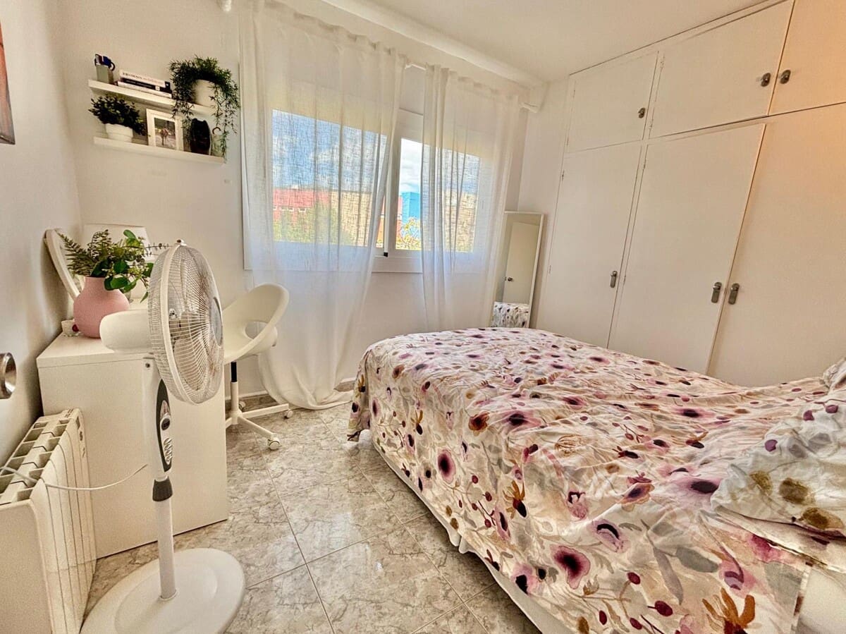 3 slaapkamer Flat te koop in Portals Nous - € 385.000 (Ref: 9400360)