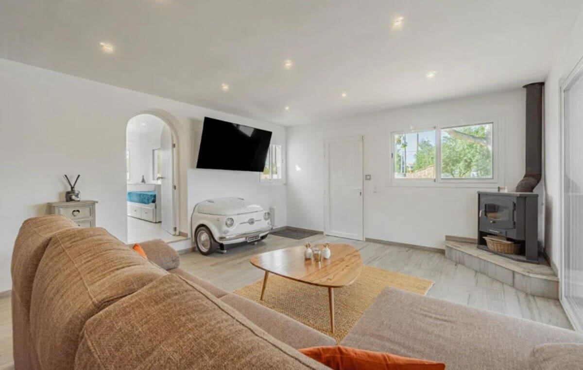 Finca/Country House for sale in Playa de Palma - € 1,600,000 (Ref: 9400363)