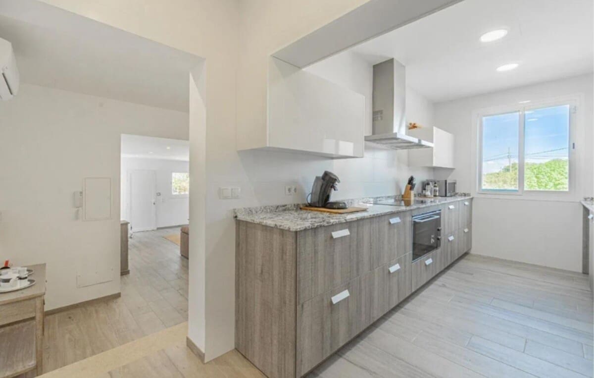 Finca/Country House for sale in Playa de Palma - € 1,600,000 (Ref: 9400363)