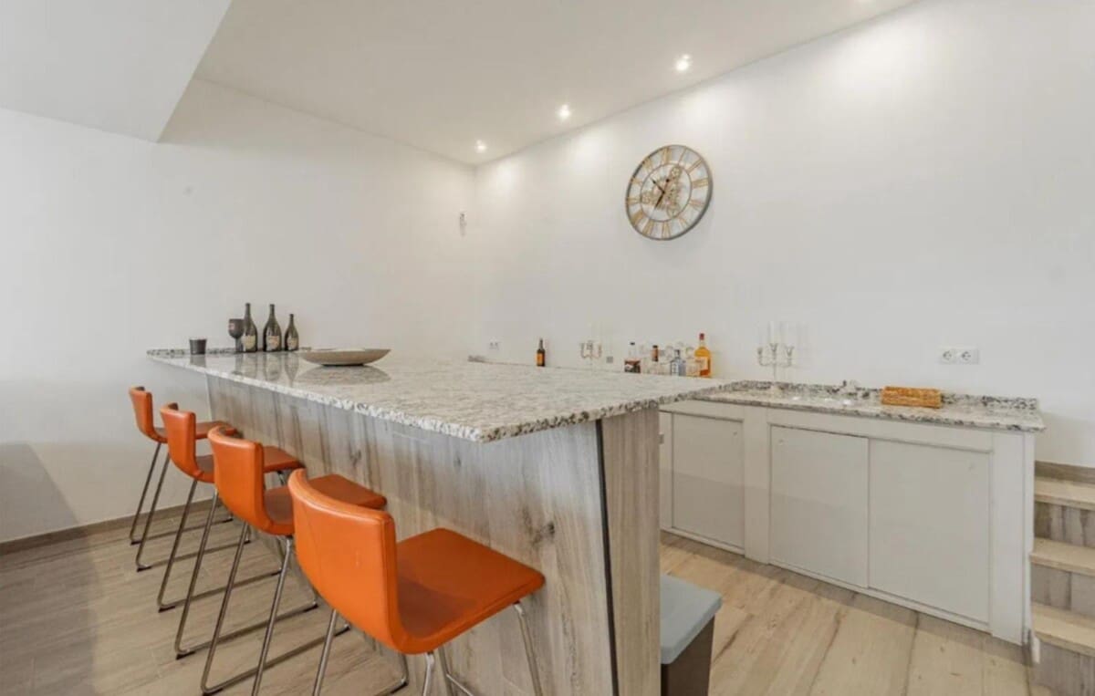 Finca/Country House for sale in Playa de Palma - € 1,600,000 (Ref: 9400363)