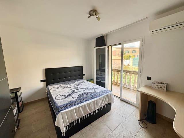 3 chambre Villa/Maison Mitoyenne à vendre à Calvià Pueblo, Calvià avec piscine garage - 850 000 € (Ref: 9757789)