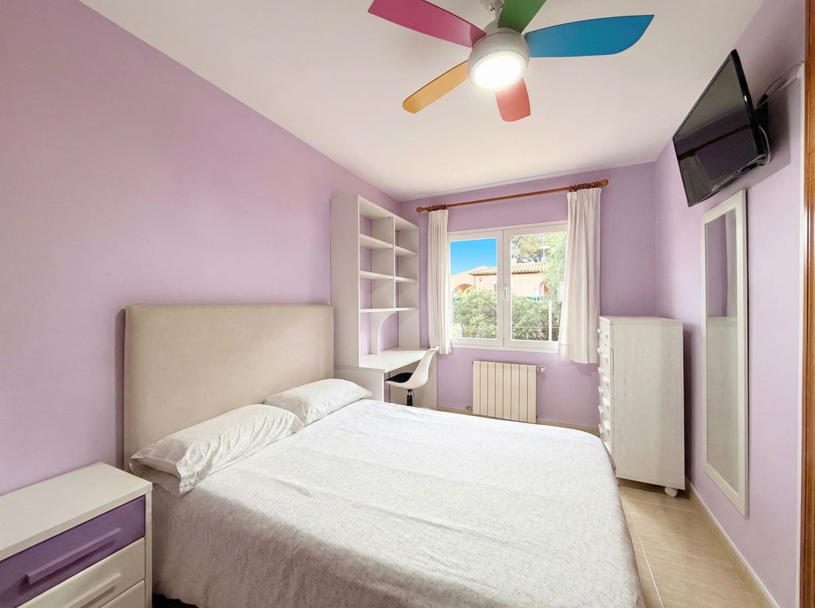 3 makuuhuone Huvila myytävänä paikassa El Toro / Port Adriano - 1 070 000 € (Ref: 9757812)