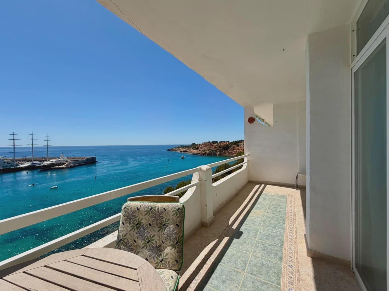 2 chambre Appartement à vendre à El Toro / Port Adriano - 395 000 € (Ref: 9782208)