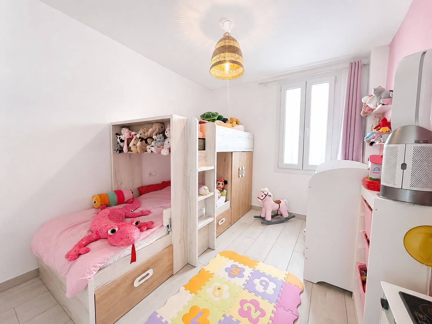 2 bedroom Apartment for sale in El Toro / Port Adriano with garage - € 495,000 (Ref: 9841597)