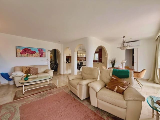 Semi-detached Villa for sale in Costa de la Calma, Calvià with pool - € 1,090,000 (Ref: 9841689)