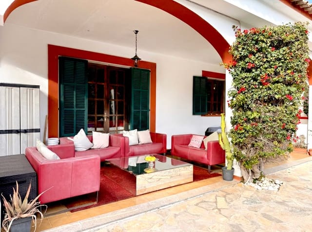 6 soverom Villa til salgs i Santa Ponsa, Calvià med svømmebasseng garasje - € 2 195 000 (Ref: 9867292)