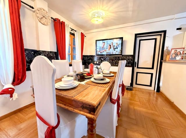 6 soverom Villa til salgs i Santa Ponsa, Calvià med svømmebasseng garasje - € 2 195 000 (Ref: 9867292)