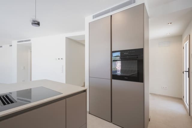3 bedroom Villa for sale in Santa Ponsa, Calvià with pool garage - € 2,300,000 (Ref: 9961064)