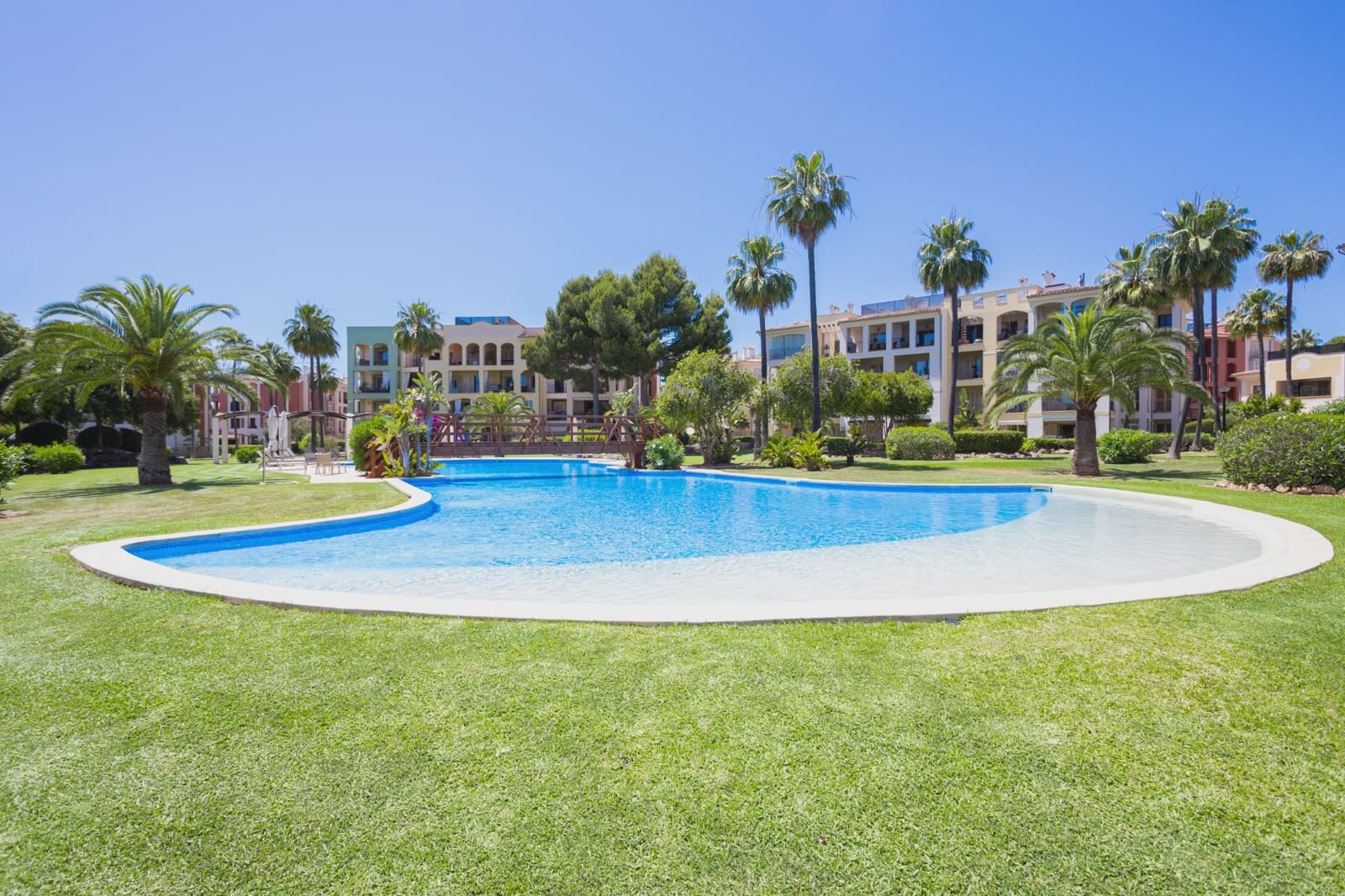 3 bedroom Villa for sale in Santa Ponsa with pool garage - € 2,300,000 (Ref: 9961064)