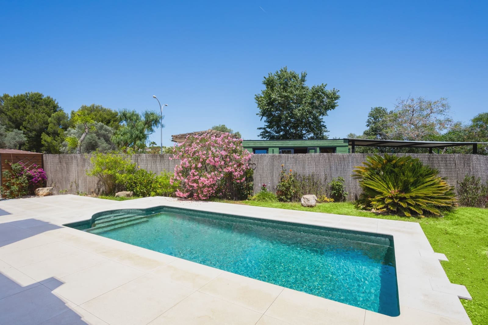 3 bedroom Villa for sale in Santa Ponsa with pool garage - € 2,300,000 (Ref: 9961064)