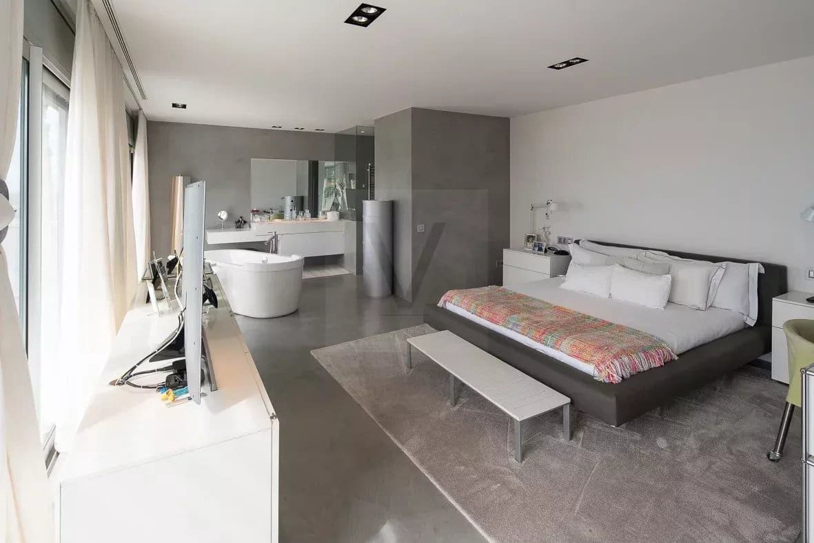 Apartamento de 5 habitaciones en Sitges en venta con piscina - 3.490.000 € (Ref: 9218729)