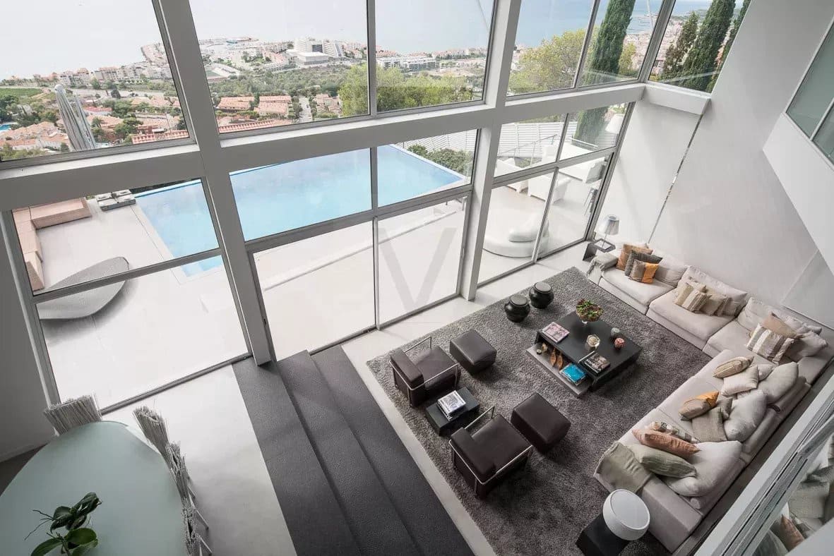 Apartamento de 5 habitaciones en Sitges en venta con piscina - 3.490.000 € (Ref: 9218729)