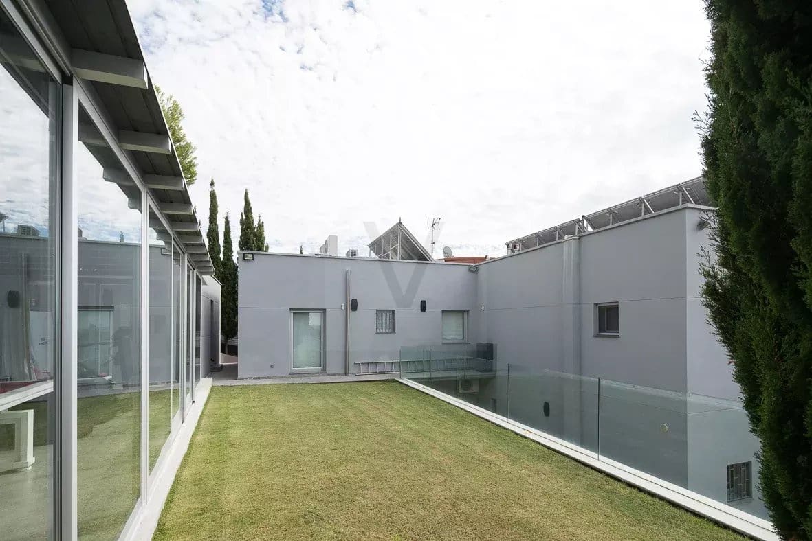 Apartamento de 5 habitaciones en Sitges en venta con piscina - 3.490.000 € (Ref: 9218729)