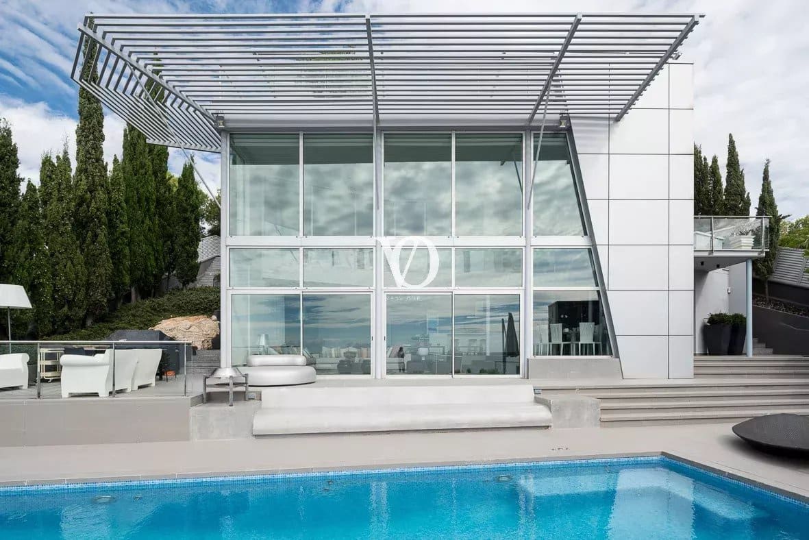 5 soveværelse Lejlighed til salg i Sitges med swimmingpool - € 3.490.000 (Ref: 9218729)