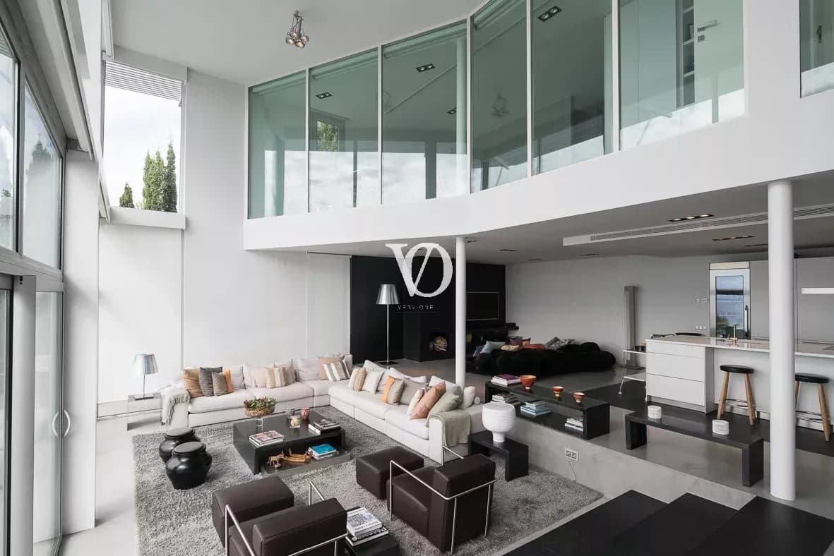 5 soveværelse Lejlighed til salg i Sitges med swimmingpool - € 3.490.000 (Ref: 9218729)