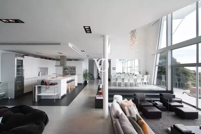5 soveværelse Lejlighed til salg i Sitges med swimmingpool - € 3.490.000 (Ref: 9218729)