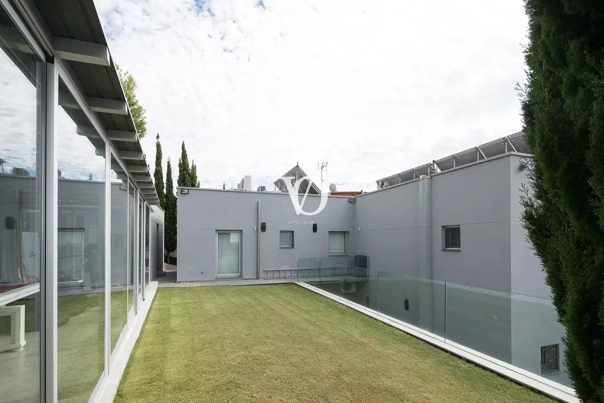 5 soveværelse Lejlighed til salg i Sitges med swimmingpool - € 3.490.000 (Ref: 9218729)
