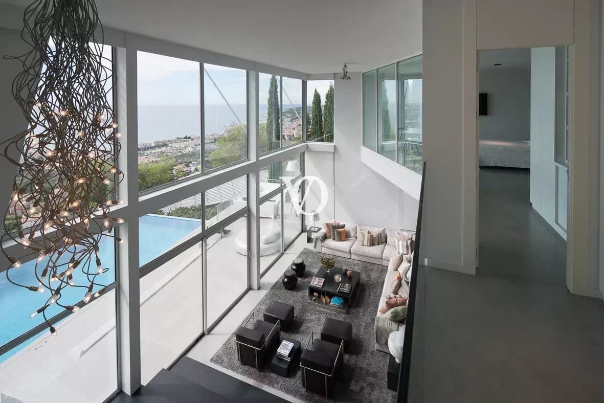 5 soveværelse Lejlighed til salg i Sitges med swimmingpool - € 3.490.000 (Ref: 9218729)