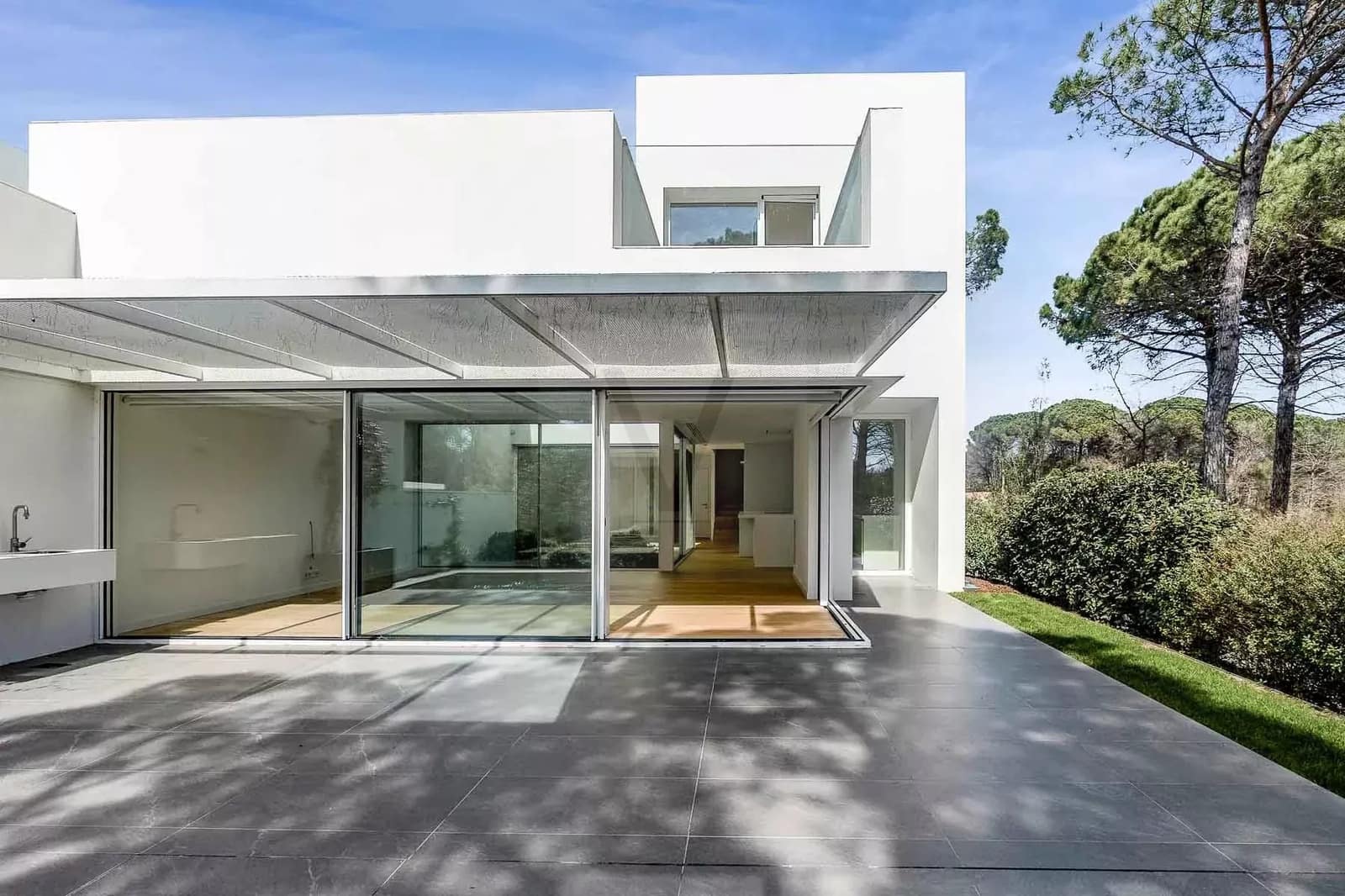 3 bedroom Apartment for rent in Caldes de Malavella with pool - € 5,000 (Ref: 9218733)